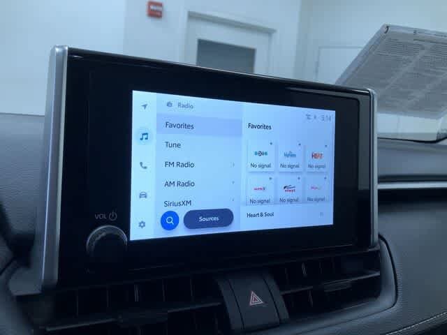 Thumbnail: 2025 Toyota RAV4 - 28