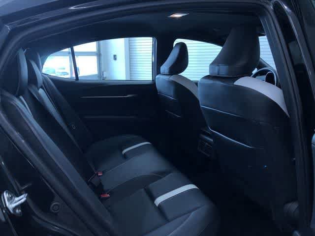 Thumbnail: 2025 Toyota Camry - 22