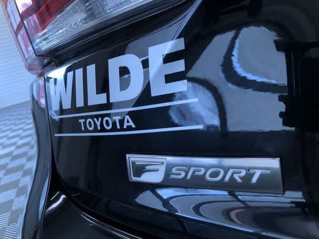 Thumbnail: 2017 Lexus IS - 17