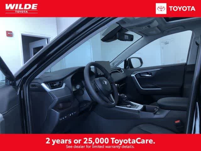 Thumbnail: 2025 Toyota RAV4 - 2