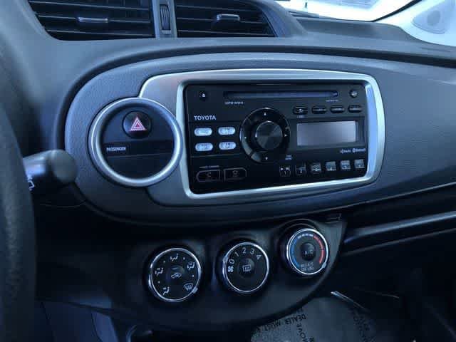 Thumbnail: 2014 Toyota Yaris - 24