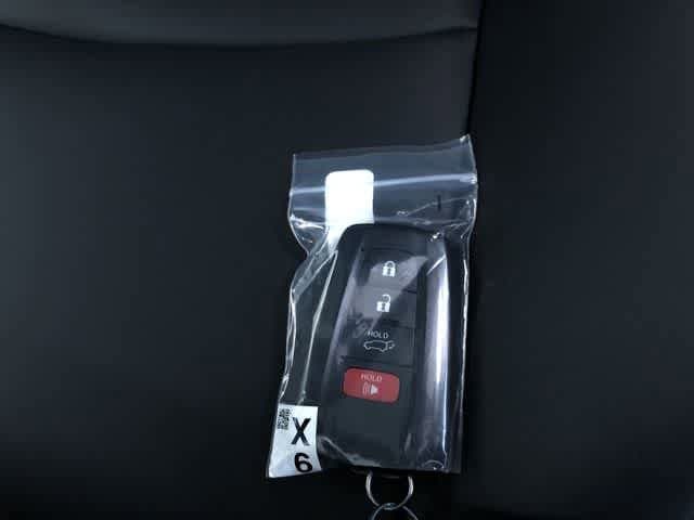 Thumbnail: 2025 Toyota RAV4 - 25