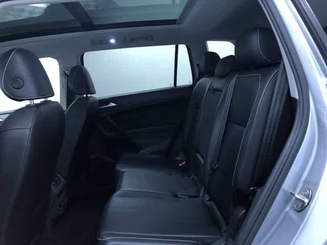 Thumbnail: 2022 Volkswagen Tiguan - 21