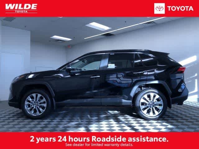 Thumbnail: 2025 Toyota RAV4 - 3