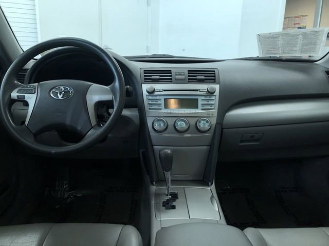2009 Toyota Camry  21