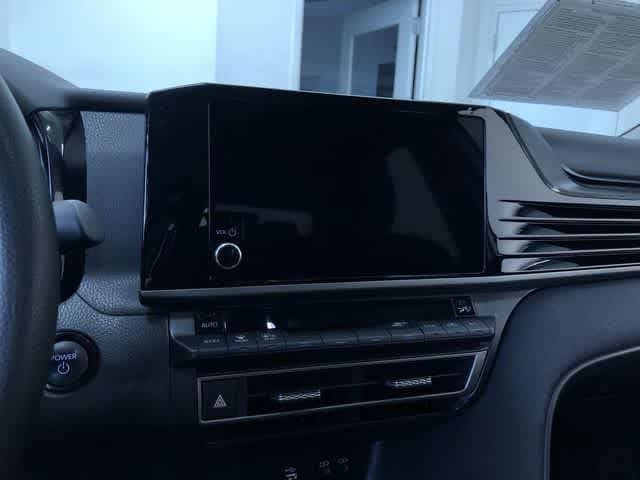 Thumbnail: 2025 Toyota Camry - 28