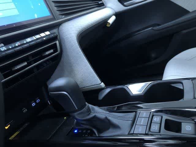 Thumbnail: 2026 Toyota Camry - 21