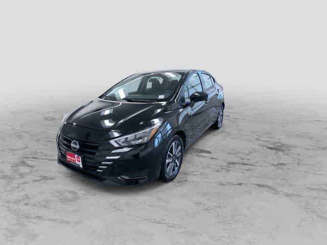 2025 Nissan Versa Sedan SV - Photo 6