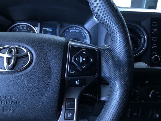 Thumbnail: 2022 Toyota Tacoma - 22