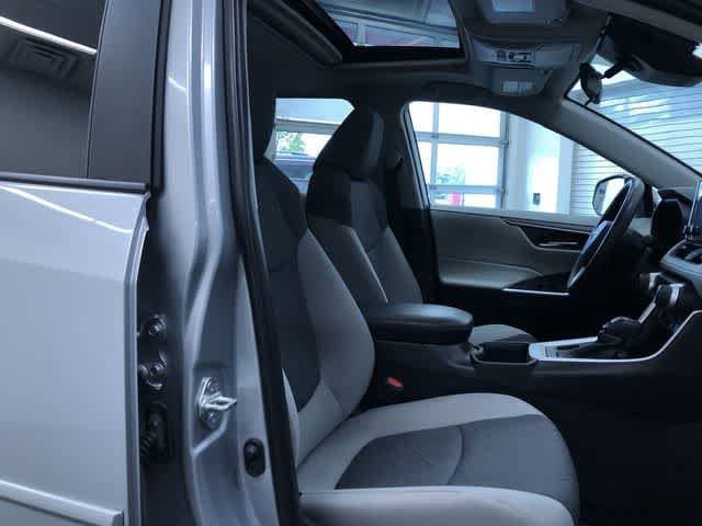 Thumbnail: 2024 Toyota RAV4 - 22