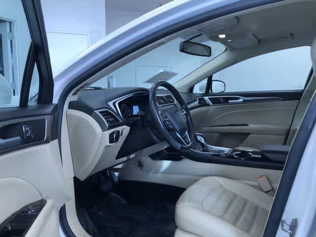 Thumbnail: 2014 Ford Fusion - 11