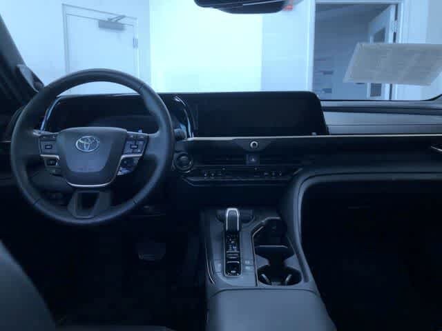 Thumbnail: 2023 Toyota Crown - 19