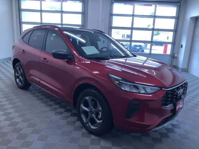 Thumbnail: 2024 Ford Escape - 36
