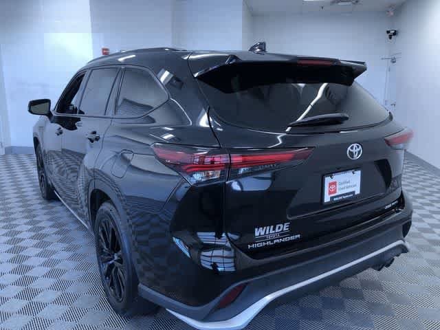Thumbnail: 2025 Toyota Highlander - 12