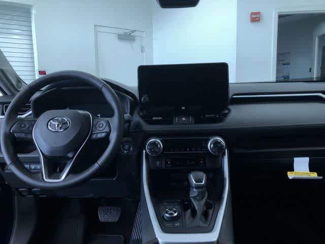 Thumbnail: 2025 Toyota RAV4 - 9