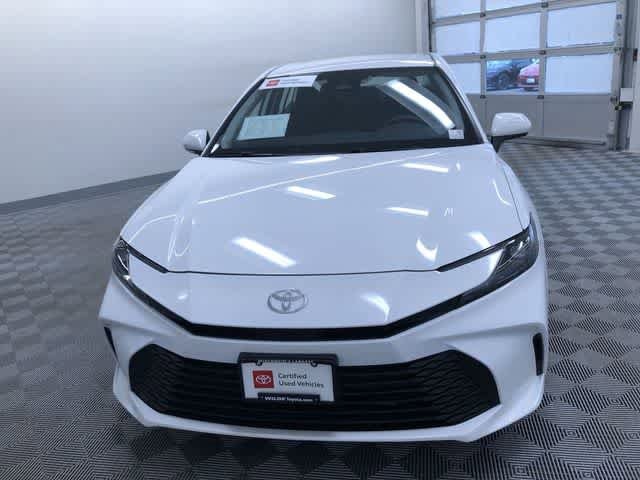 Thumbnail: 2025 Toyota Camry - 15