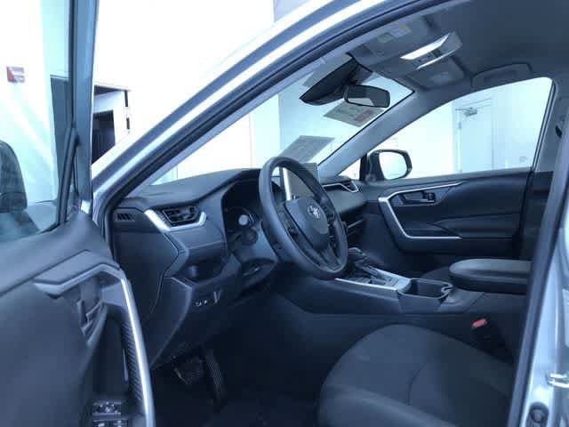 Thumbnail: 2025 Toyota RAV4 - 10