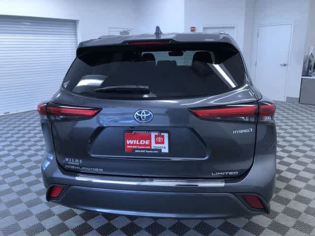 Thumbnail: 2020 Toyota Highlander - 15