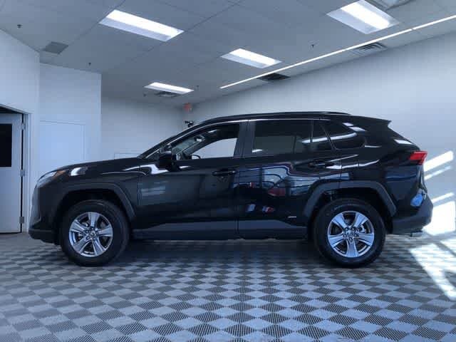 Thumbnail: 2025 Toyota RAV4 - 11