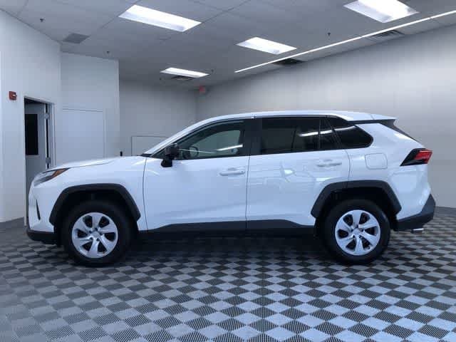 Thumbnail: 2024 Toyota RAV4 - 11