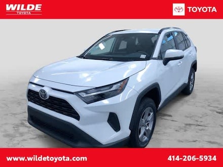 Shop 2025 Toyota RAV4 Hybrid XLE Sport Utility For Sale Milwaukee, Wisconsin