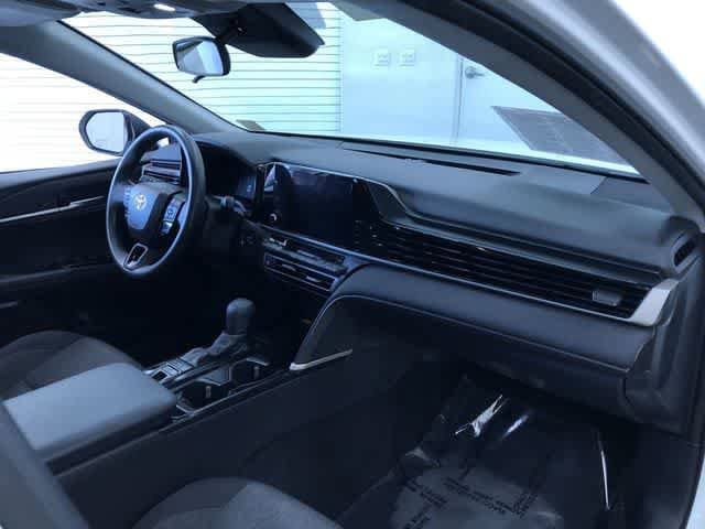 Thumbnail: 2025 Toyota Camry - 22