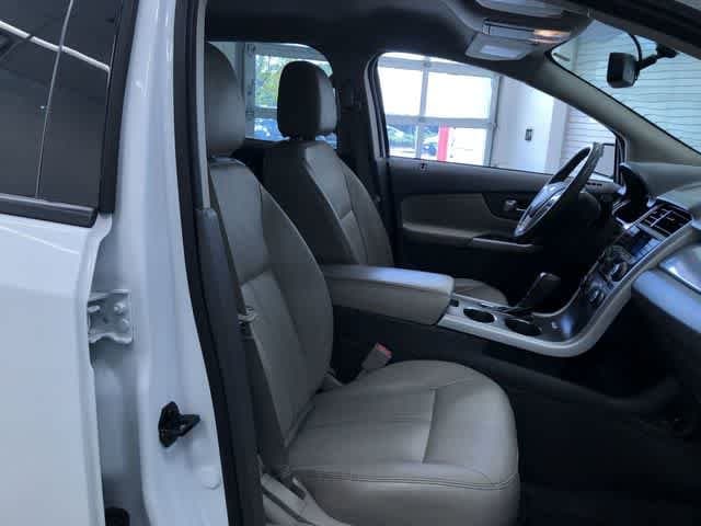 Thumbnail: 2014 Ford Edge - 14