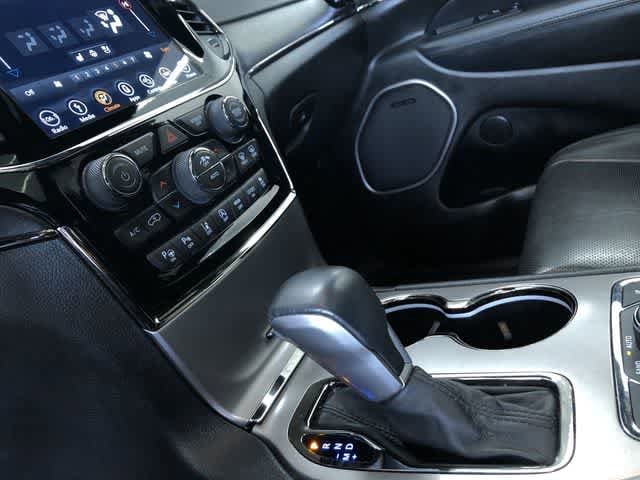 Thumbnail: 2019 Jeep Grand Cherokee - 21