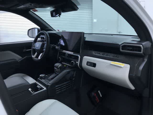 Thumbnail: 2025 Toyota Tacoma - 17