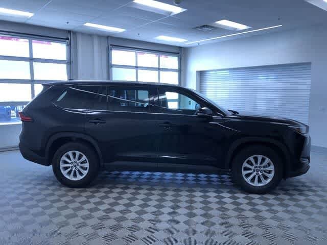 Thumbnail: 2025 Toyota Grand Highlander - 38