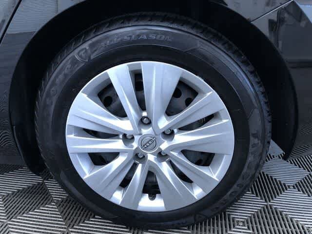 Thumbnail: 2024 Nissan Sentra - 17