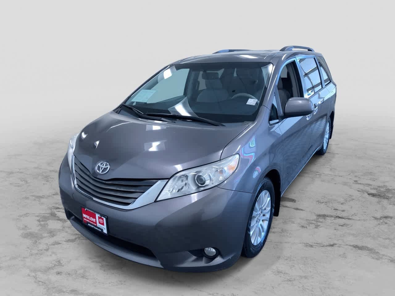 2011 Toyota Sienna Limited -
                  West Allis, WI