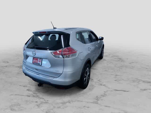 Thumbnail: 2015 Nissan Rogue - 10