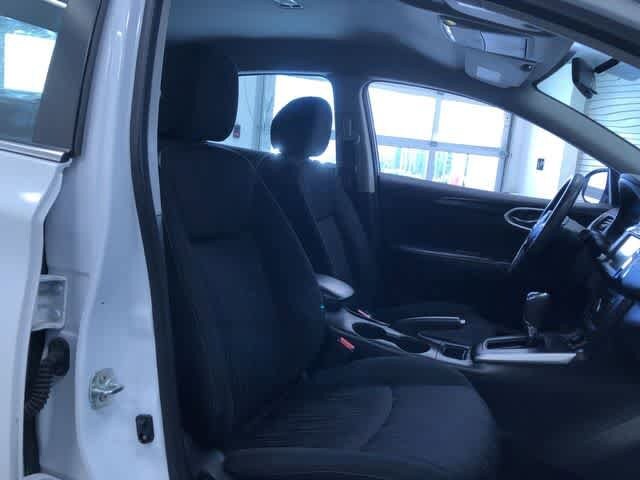 Thumbnail: 2019 Nissan Sentra - 22