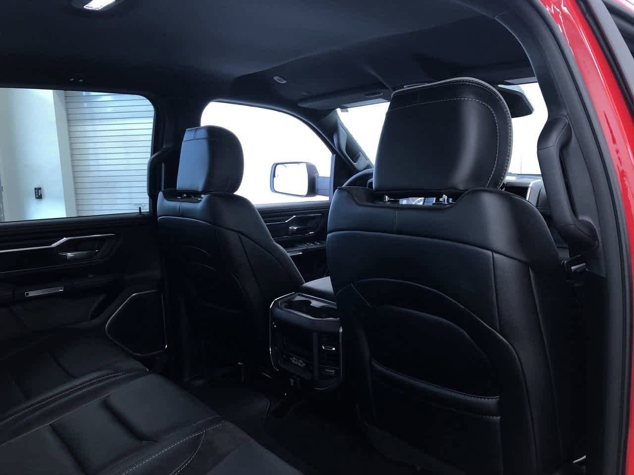 Thumbnail: 2025 RAM 1500 - 17