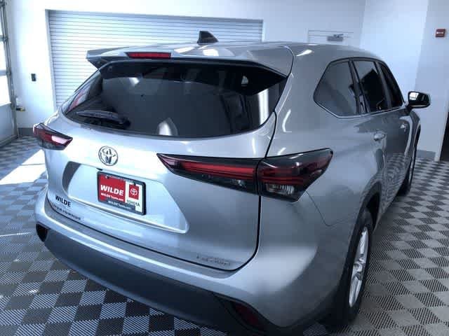 Thumbnail: 2024 Toyota Highlander - 37
