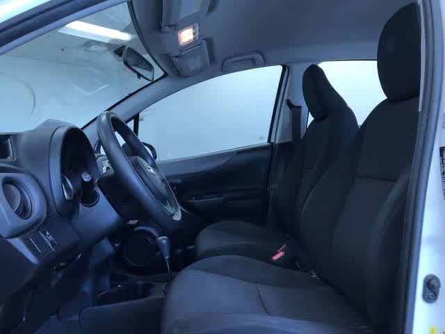 Thumbnail: 2014 Toyota Yaris - 17