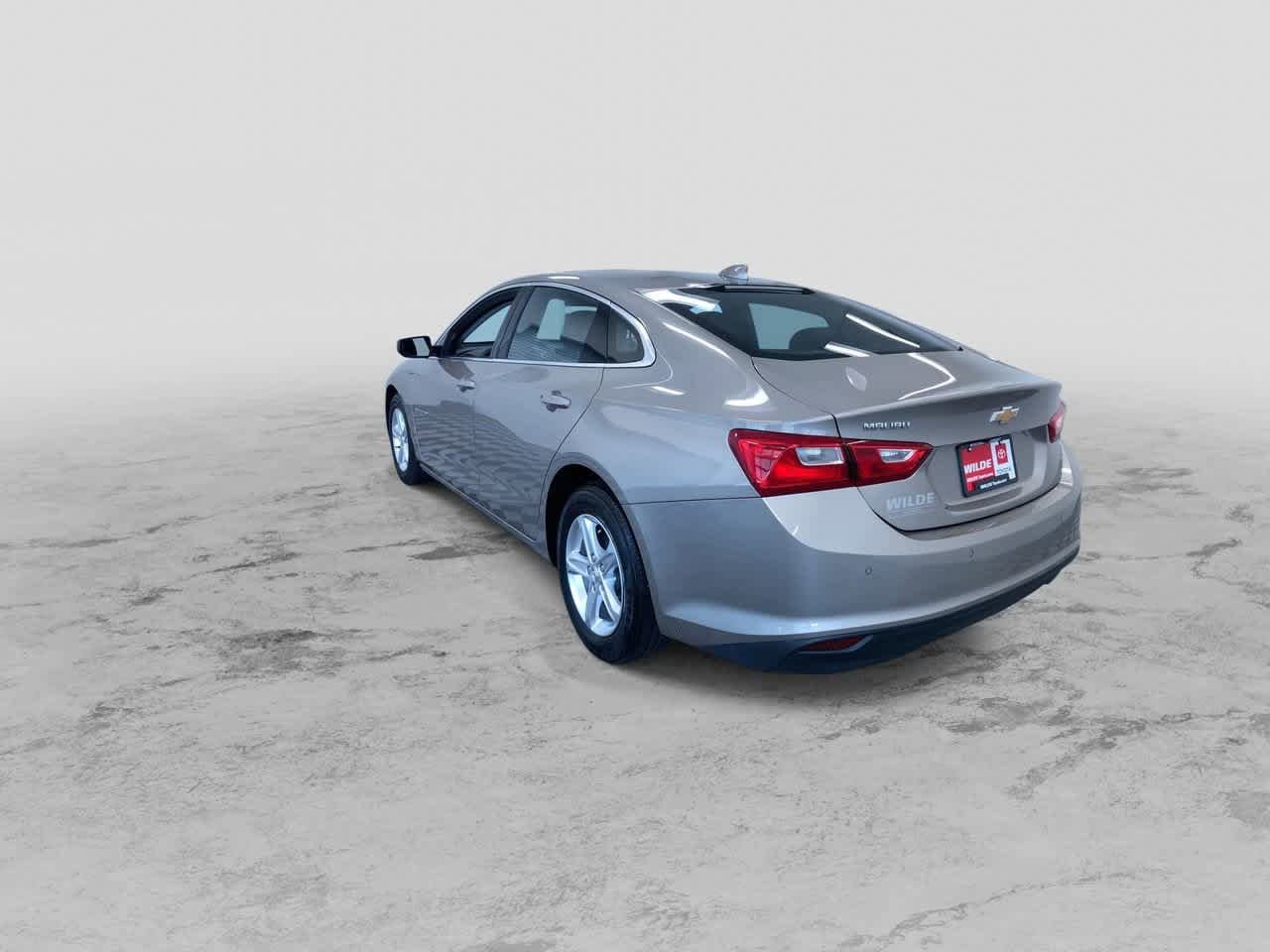 Thumbnail: 2024 Chevrolet Malibu - 7