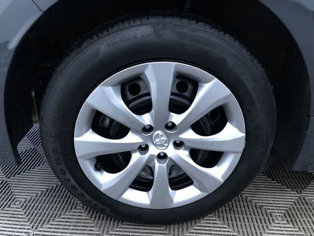 Thumbnail: 2024 Toyota Corolla - 16