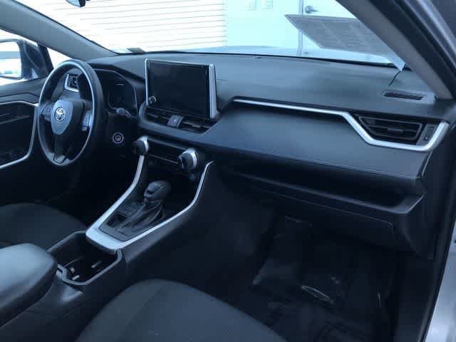 Thumbnail: 2025 Toyota RAV4 - 23