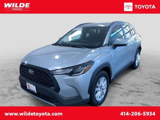 2024 Toyota Corolla Cross LE -
                  West Allis, WI