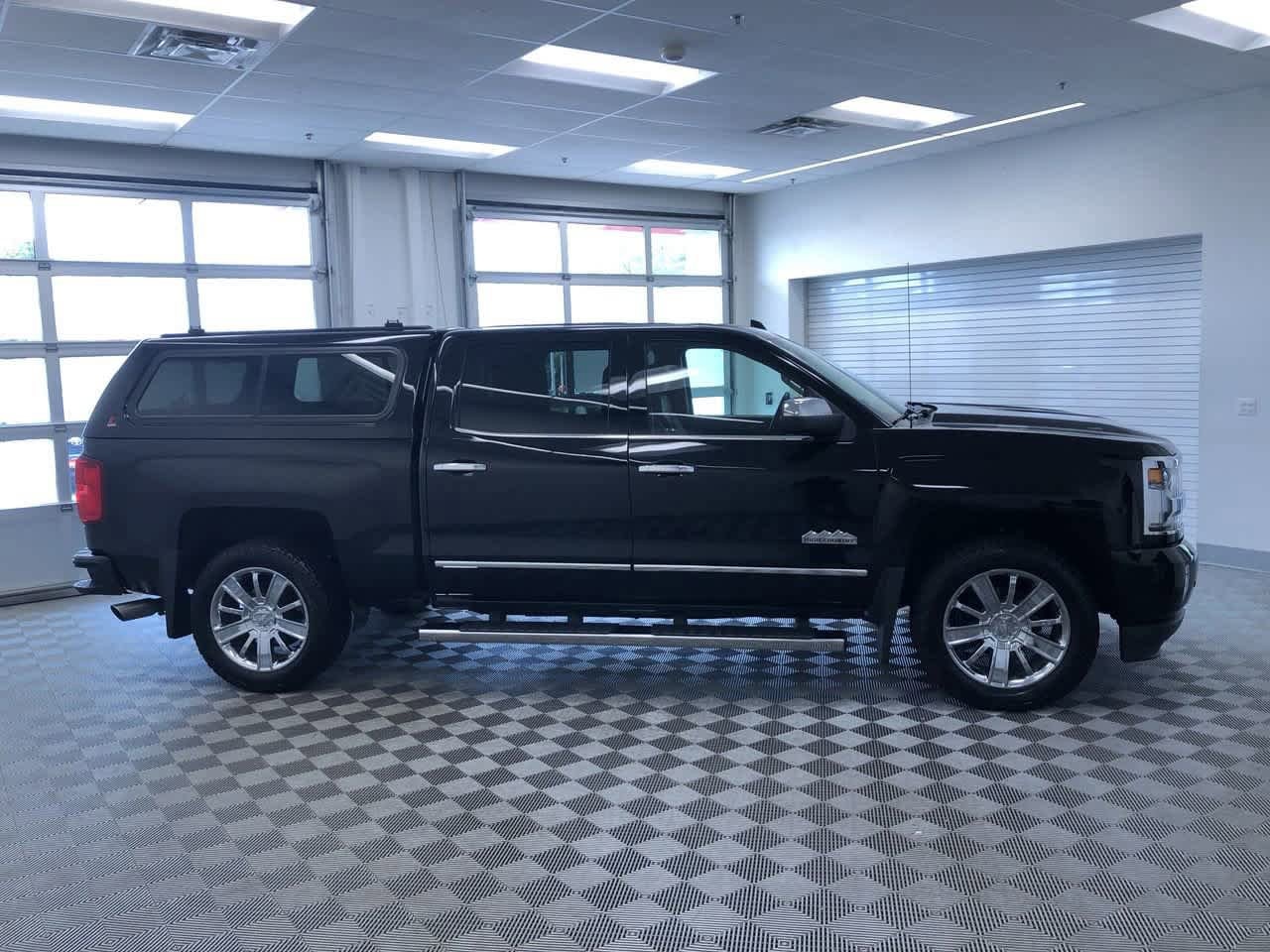 Thumbnail: 2017 Chevrolet Silverado 1500 - 6