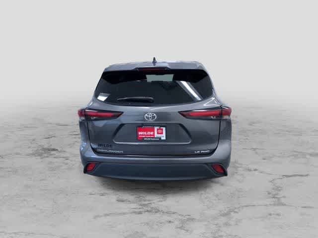 Thumbnail: 2024 Toyota Highlander - 9