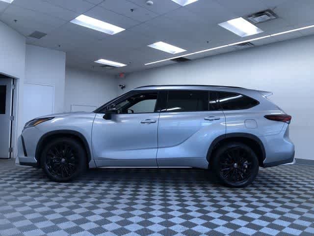 Thumbnail: 2025 Toyota Highlander - 11
