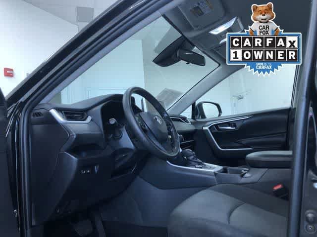 Used 2024 Toyota RAV4 XLE with VIN 4T3RWRFV9RU123334 for sale in Kansas City