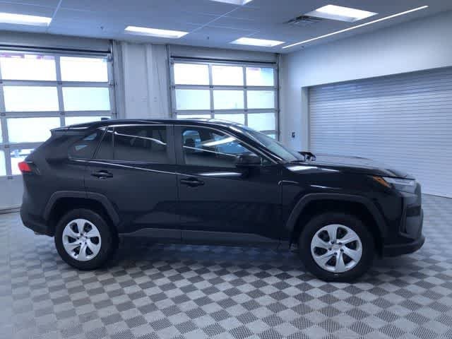 Thumbnail: 2025 Toyota RAV4 - 33