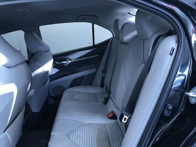 Thumbnail: 2022 Toyota Camry - 20