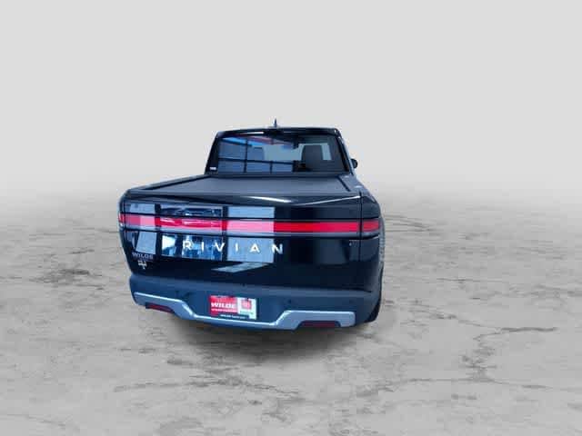 Thumbnail: 2023 Rivian R1T - 8