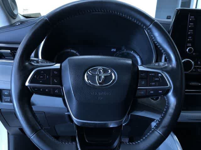 Thumbnail: 2021 Toyota Highlander - 24