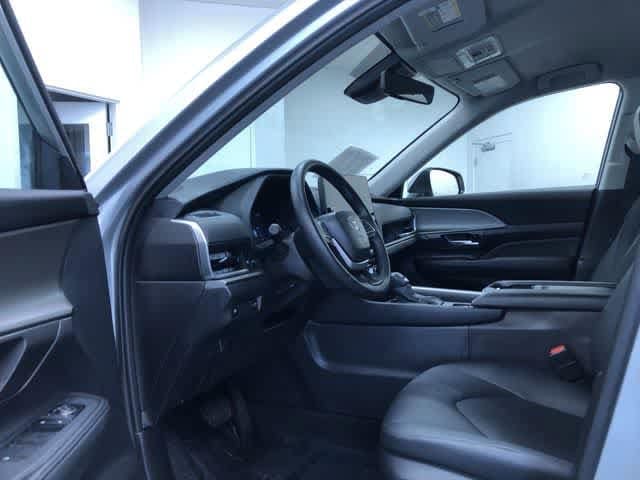 Thumbnail: 2025 Toyota Grand Highlander - 11